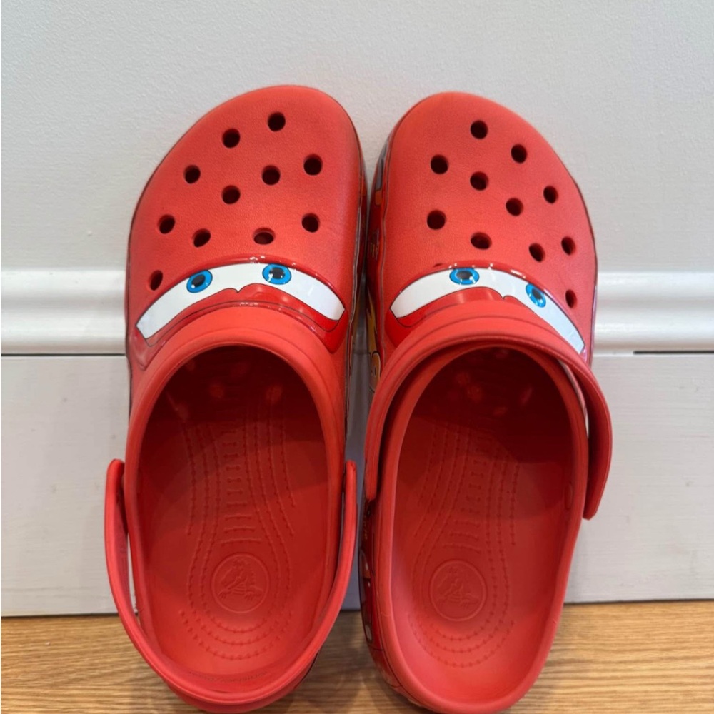 Lightning McQueen Crocs